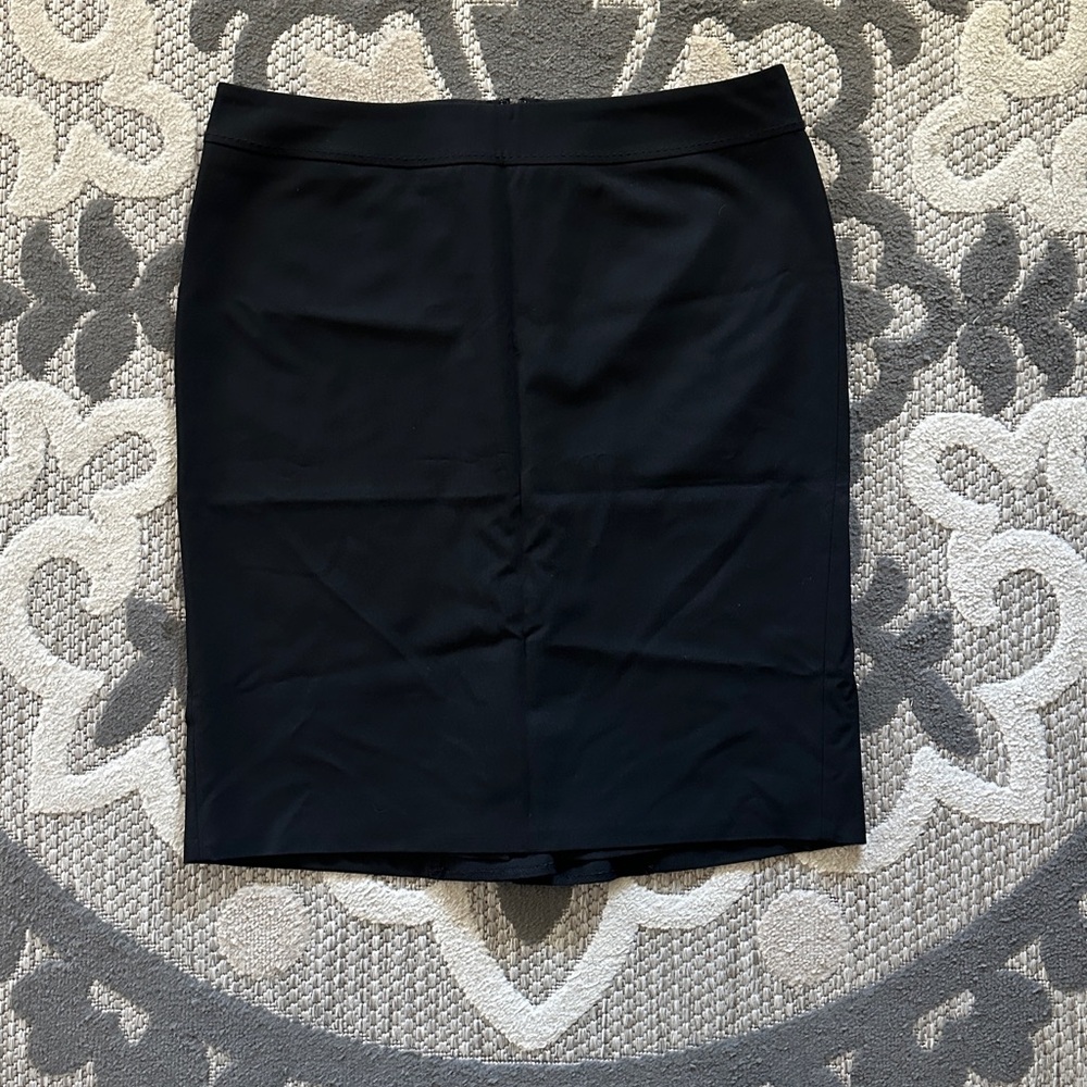 [The Limited] NWT Black Pencil Skirt - Women
